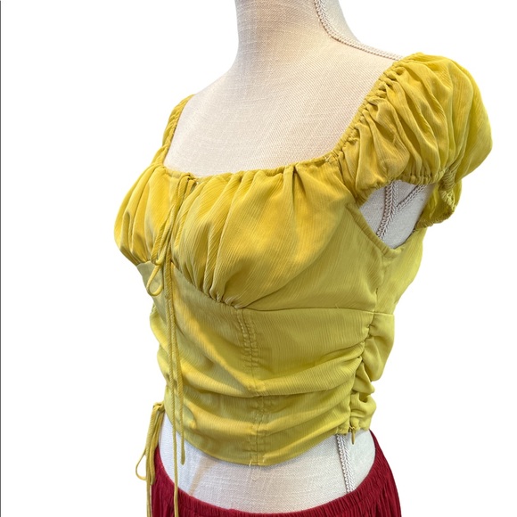 Fashion Nova Crop Top - Picture 6 of 11